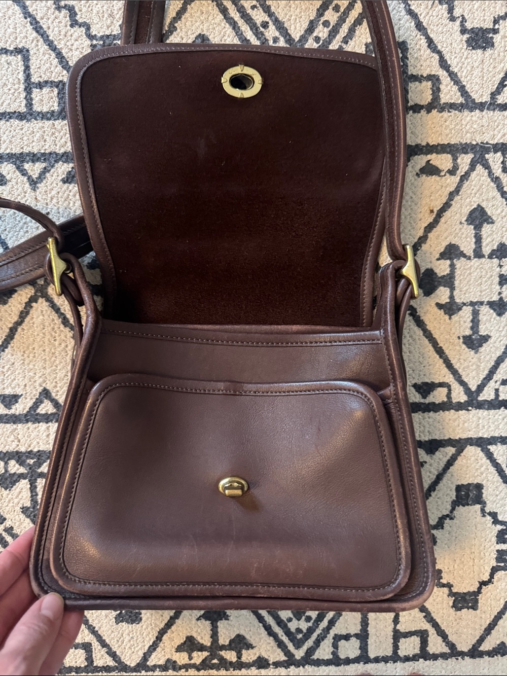 Vintage Coach Rambler's Legacy Bag (Style 9061) Mahogany Leather - Picture 8 of 16